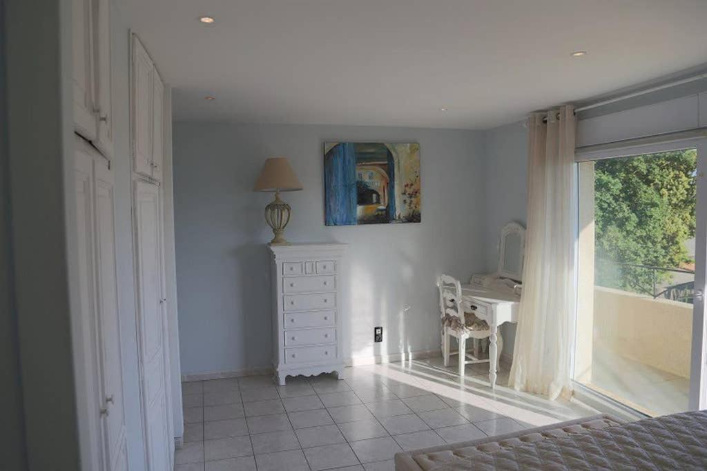 Elegante Villa De 180M3 Avec La Superbe Vue Connaux Dış mekan fotoğraf
